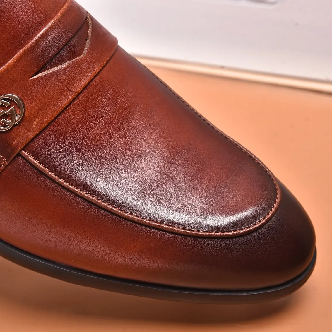 Men's shoes💰540📛📛Original (water-dyed cowhide) Gucci GUCCI official website formal shoes🌀 Italian🇮🇹imported cowhide➕top imported water-dyed cowhide lining💋Finely handmade original bottom, the real thing looks better when photographed in person Standard size 38-44
